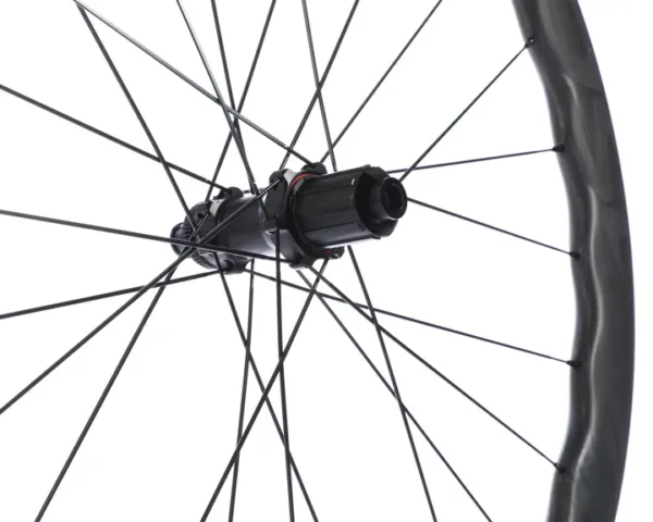 SCOM VOSO Lite Undulating Carbon Wheels Disc Brake Wheelset - Image 2