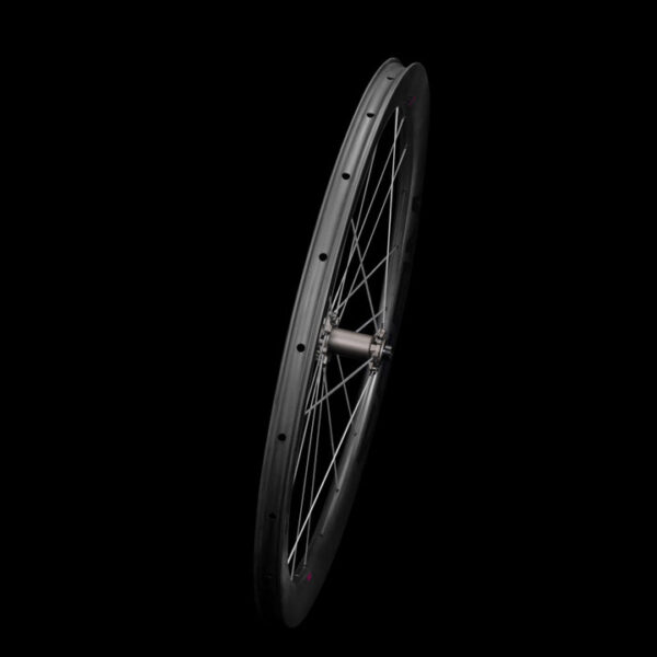 SCOM Ultra Road Carbon Wheels Disc Brake 2025 - Image 11